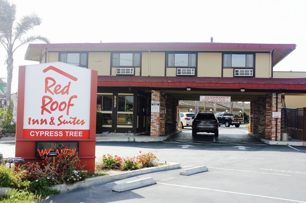 Red Roof Inn & Suites Monterey Extérieur photo