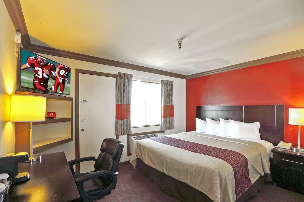 Red Roof Inn & Suites Monterey Chambre photo